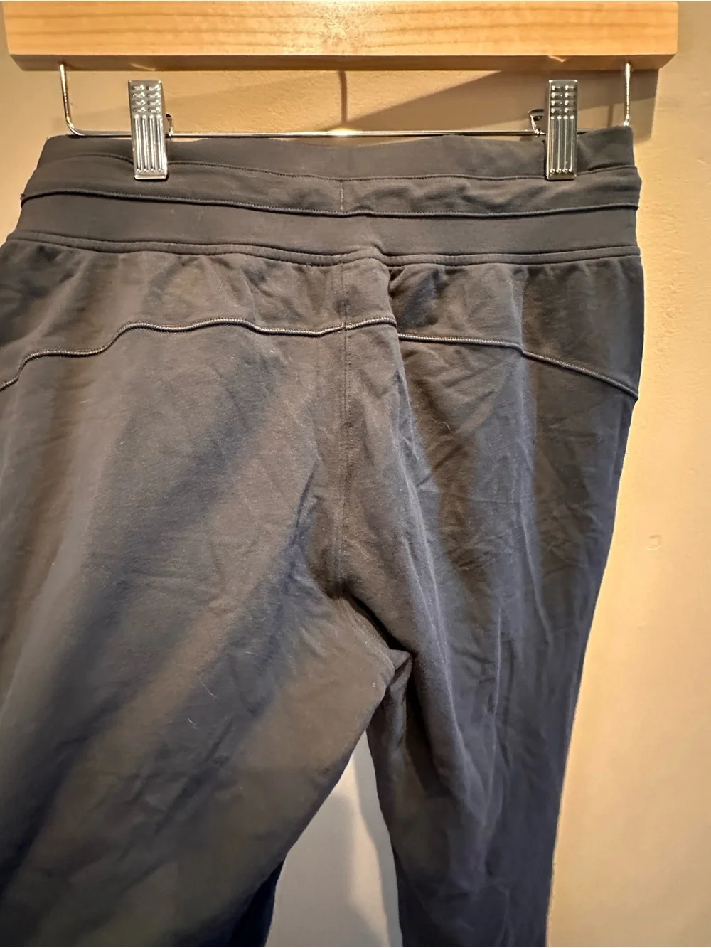 Lululemon Black Adapted State High Rise Athletic Jogger Pants Womens Size 4